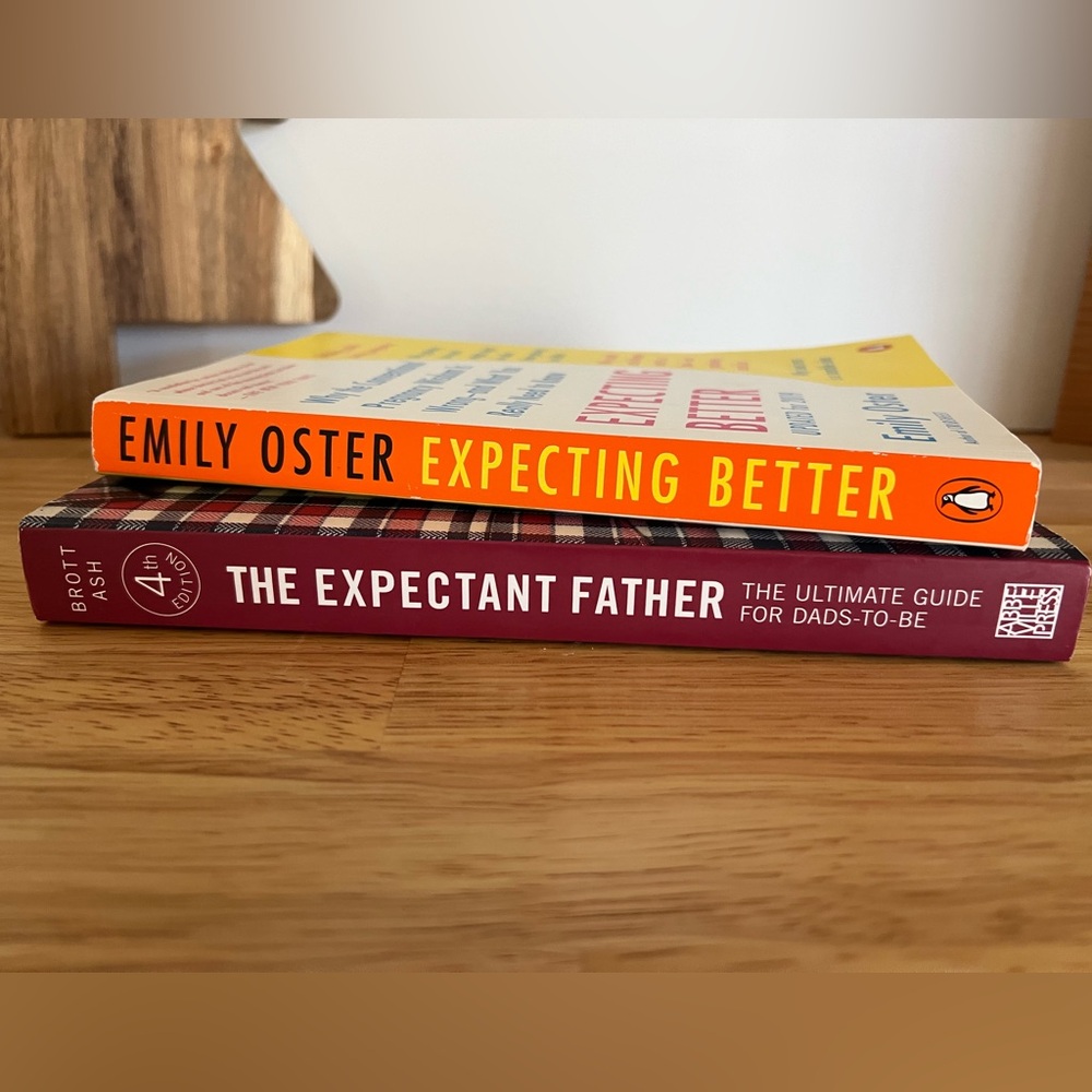 His & Hers ‘Expecting’ Baby Books